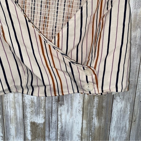 NWT Society Stitch Crop - Picture 3 of 5